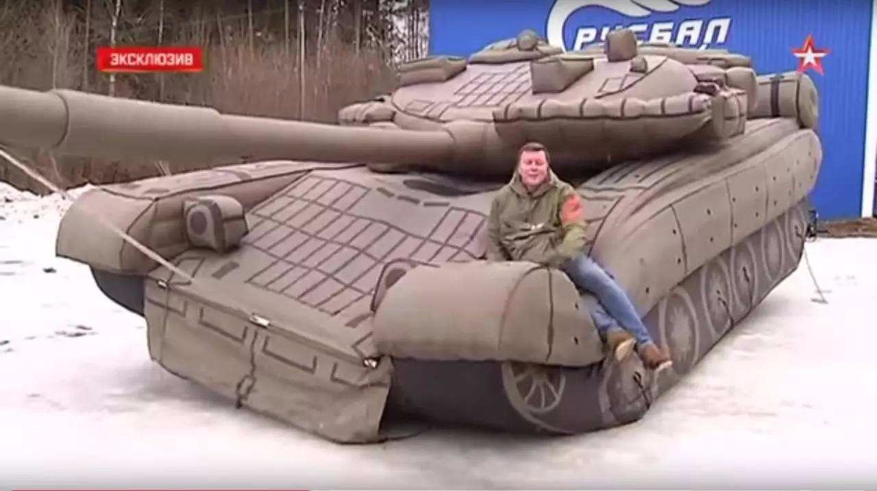 喀什充气军事坦克
