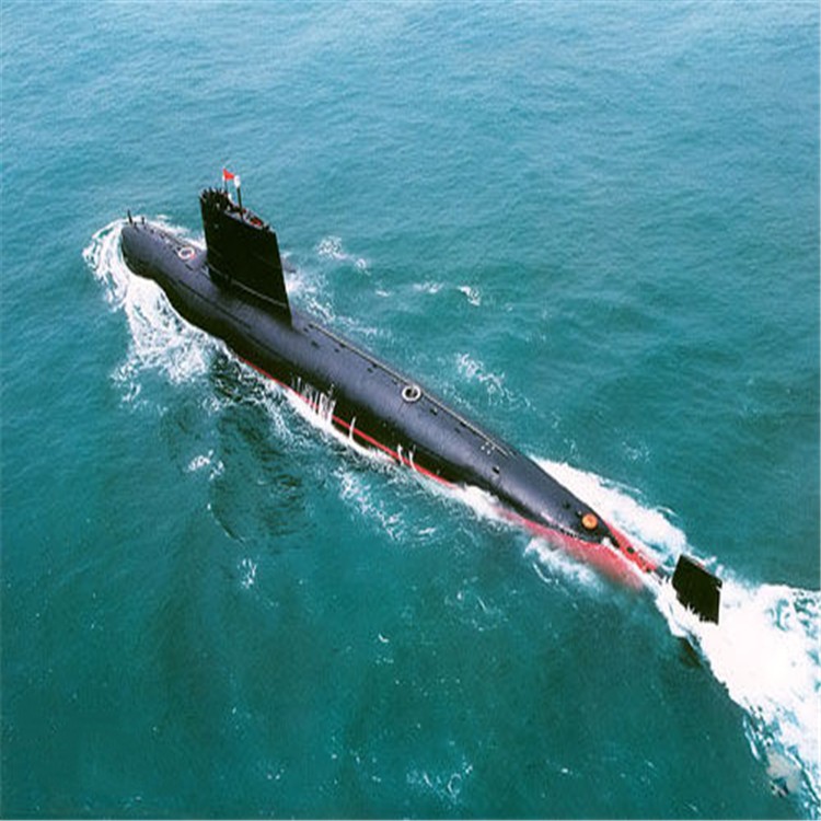 喀什中国核潜艇充气模型